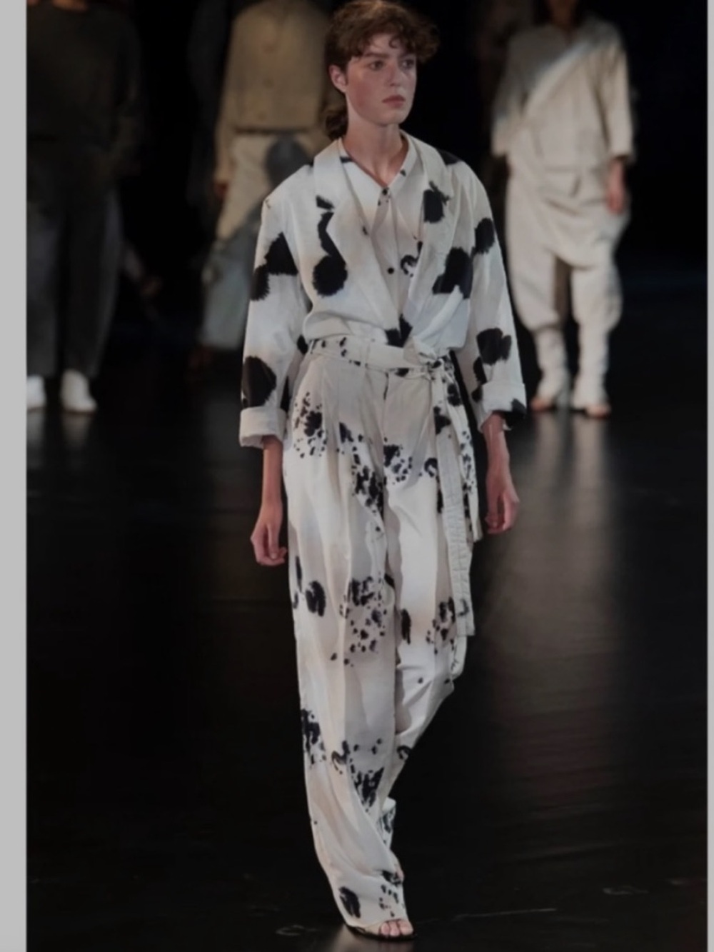 Lemaire spring 2019 animal print rorschach print splatter designer wide leg pant